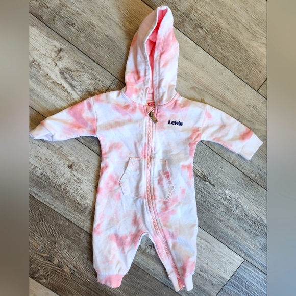 Levi's tie-dye baby girls romper- Pink/White - Picture 2 of 7